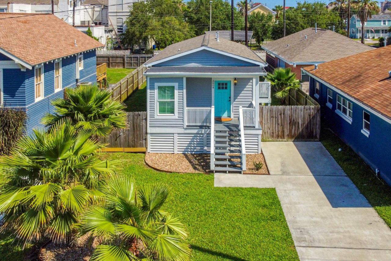 The Breezy Bungalow Galveston Exterior foto